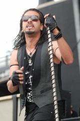 Pop Evil at Rock on the Range 2013 (credit Adam Bielawski)