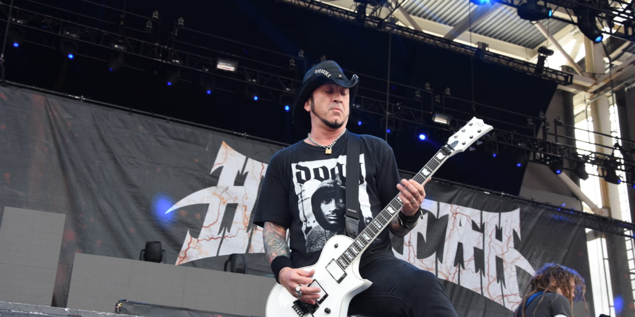 Tom Maxwell of Hellyeah