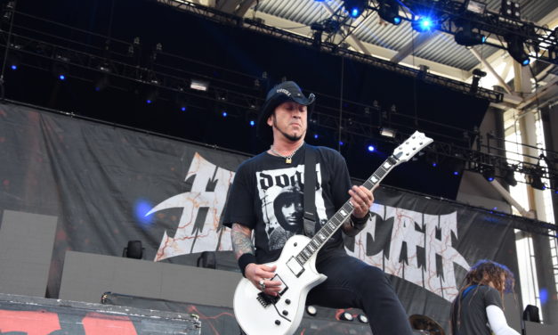 Tom Maxwell of Hellyeah